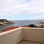 Korculaholidays ヴィラ ザヴァラティサ