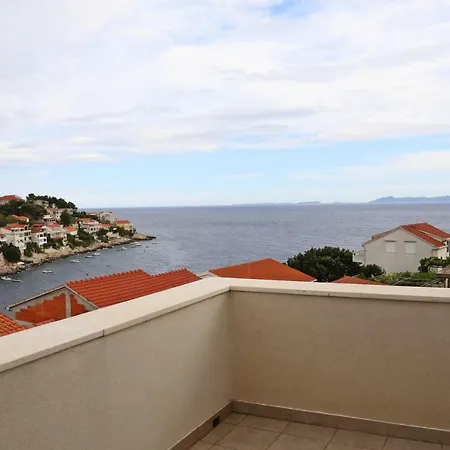 Korculaholidays فيلة زافالاتيكا