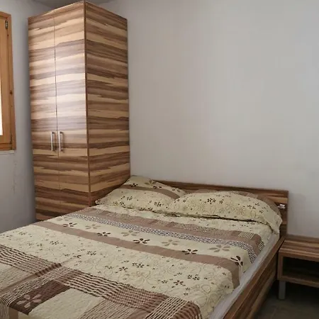 Korculaholidays * زافالاتيكا